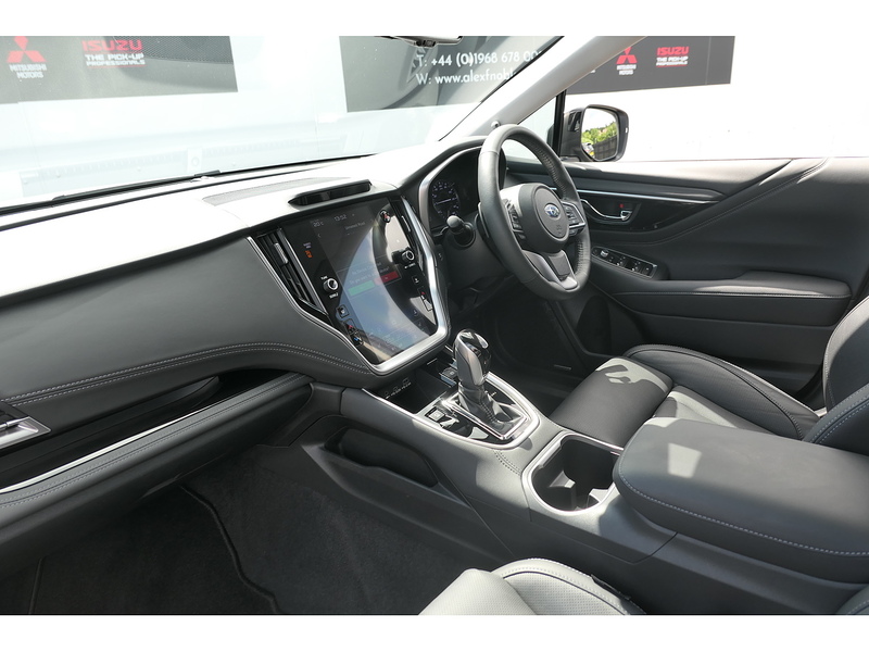 Subaru 2.5i Touring Estate 5dr Petrol Lineartronic 4WD Euro 6 (s/s) (169 ps)