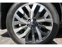 Subaru Forester i e-Boxer Touring 