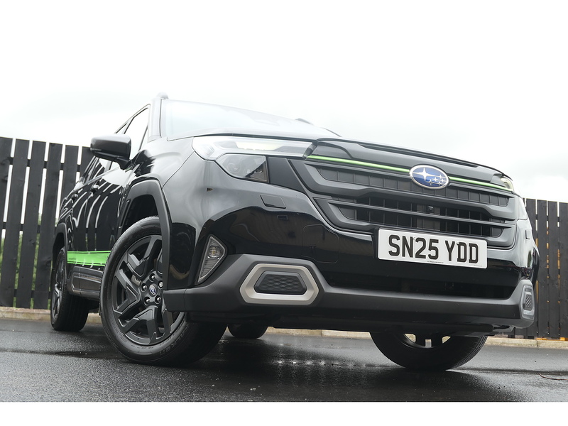 Subaru 2.0 i e-Boxer Field SUV 5dr Petrol Hybrid Lineartronic 4WD Euro 6 (s/s) (136 ps)