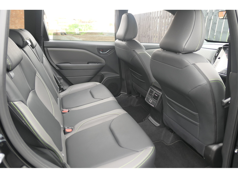 Subaru 2.0 i e-Boxer Field SUV 5dr Petrol Hybrid Lineartronic 4WD Euro 6 (s/s) (136 ps)