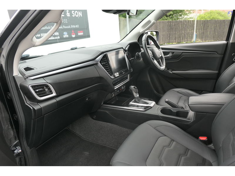 Isuzu 1.9 TD DL40 Pickup Double Cab 4dr Diesel Auto 4WD Euro 6 (s/s) (164 ps)
