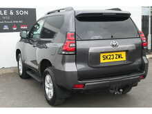 Toyota Land Cruiser D Active 