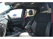 Toyota Hilux D-4D GR SPORT II 