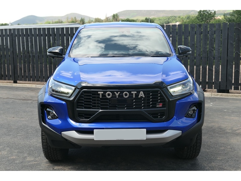 Toyota 2.8 D-4D GR SPORT II Pickup Double Cab 4dr Diesel Auto 4WD Euro 6 (s/s) (204 ps)
