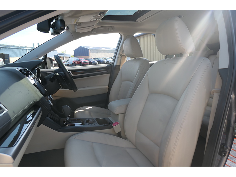 Subaru 2.5i SE Premium Estate 5dr Petrol Lineartronic 4WD Euro 6 (s/s) (175 ps)