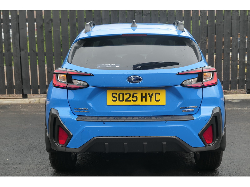 Subaru 2.0 i e-Boxer Touring SUV 5dr Petrol Hybrid Lineartronic 4WD Euro 6 (s/s) (136 ps)