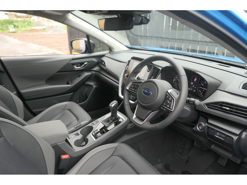 Subaru 2.0 i e-Boxer Touring SUV 5dr Petrol Hybrid Lineartronic 4WD Euro 6 (s/s) (136 ps)