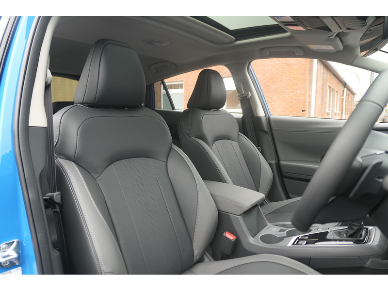 Subaru 2.0 i e-Boxer Touring SUV 5dr Petrol Hybrid Lineartronic 4WD Euro 6 (s/s) (136 ps)