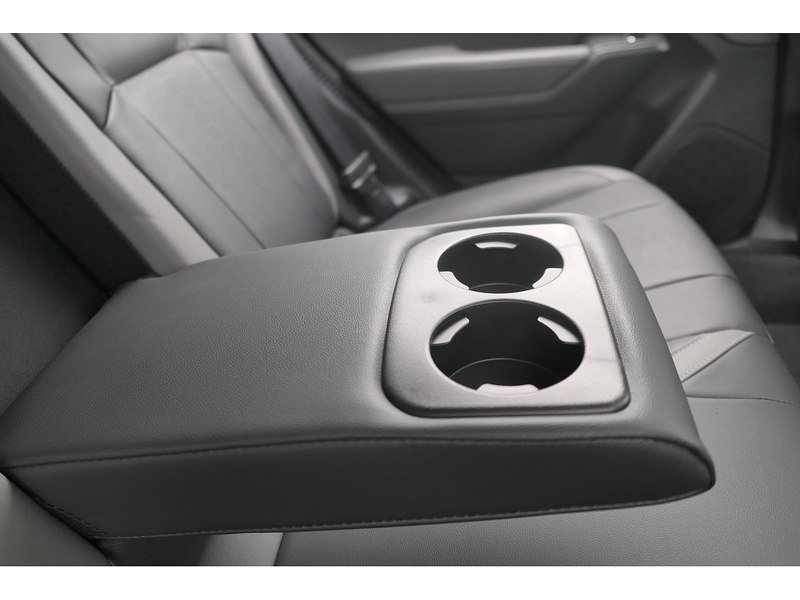 Subaru 2.0 i e-Boxer Touring SUV 5dr Petrol Hybrid Lineartronic 4WD Euro 6 (s/s) (136 ps)