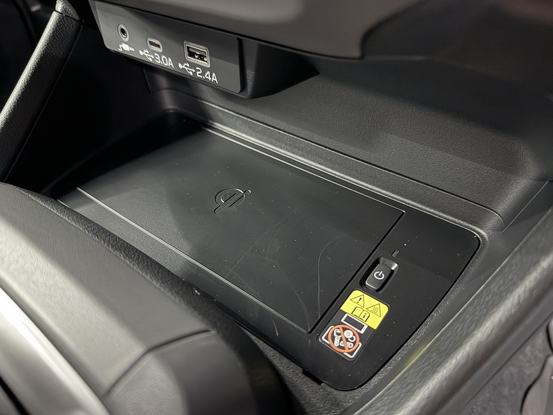 Subaru 2.0 i e-Boxer Touring SUV 5dr Petrol Hybrid Lineartronic 4WD Euro 6 (s/s) (136 ps)