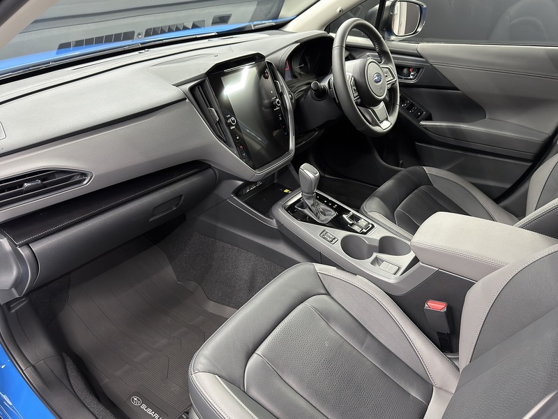 Subaru 2.0 i e-Boxer Touring SUV 5dr Petrol Hybrid Lineartronic 4WD Euro 6 (s/s) (136 ps)