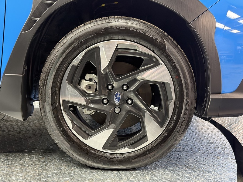 Subaru 2.0 i e-Boxer Touring SUV 5dr Petrol Hybrid Lineartronic 4WD Euro 6 (s/s) (136 ps)