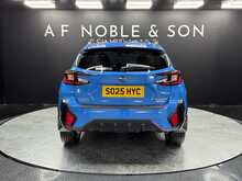 Subaru Crosstrek i e-Boxer Touring 