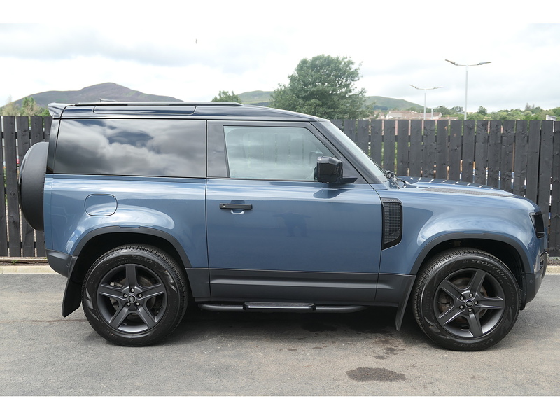 Land Rover 3.0 D200 MHEV Hard Top SUV 3dr Diesel Auto 4WD SWB Euro 6 (s/s) (200 ps)