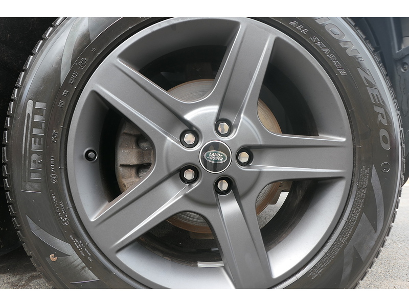 Land Rover 3.0 D200 MHEV Hard Top SUV 3dr Diesel Auto 4WD SWB Euro 6 (s/s) (200 ps)