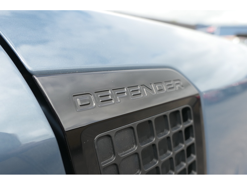 Land Rover 3.0 D200 MHEV Hard Top SUV 3dr Diesel Auto 4WD SWB Euro 6 (s/s) (200 ps)