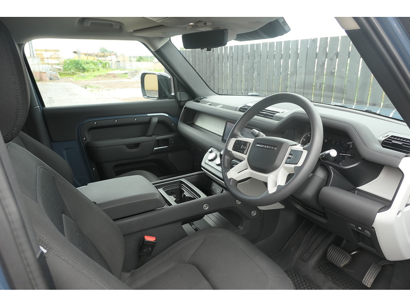 Land Rover 3.0 D200 MHEV Hard Top SUV 3dr Diesel Auto 4WD SWB Euro 6 (s/s) (200 ps)