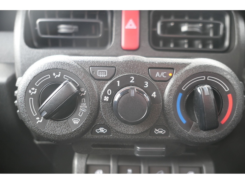 Suzuki 1.5 LCV 3dr Petrol Manual ALLGRIP Euro 6 (101 ps)