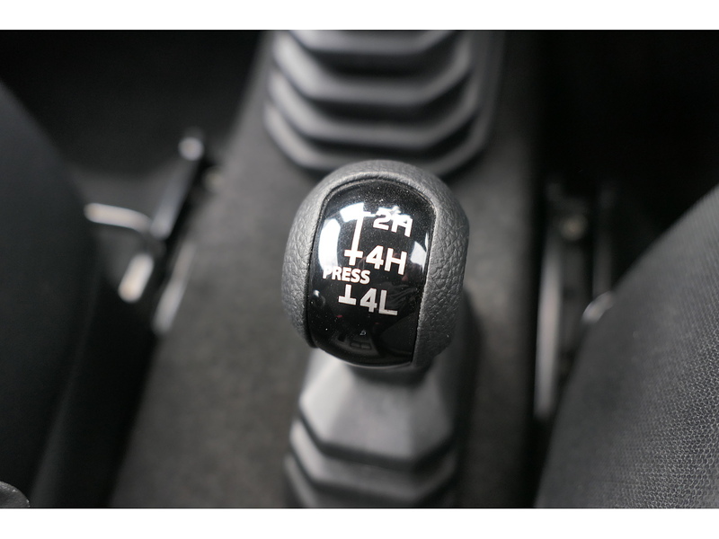 Suzuki 1.5 LCV 3dr Petrol Manual ALLGRIP Euro 6 (101 ps)