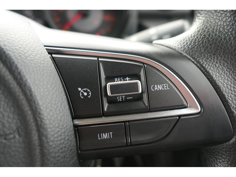 Suzuki 1.5 LCV 3dr Petrol Manual ALLGRIP Euro 6 (101 ps)