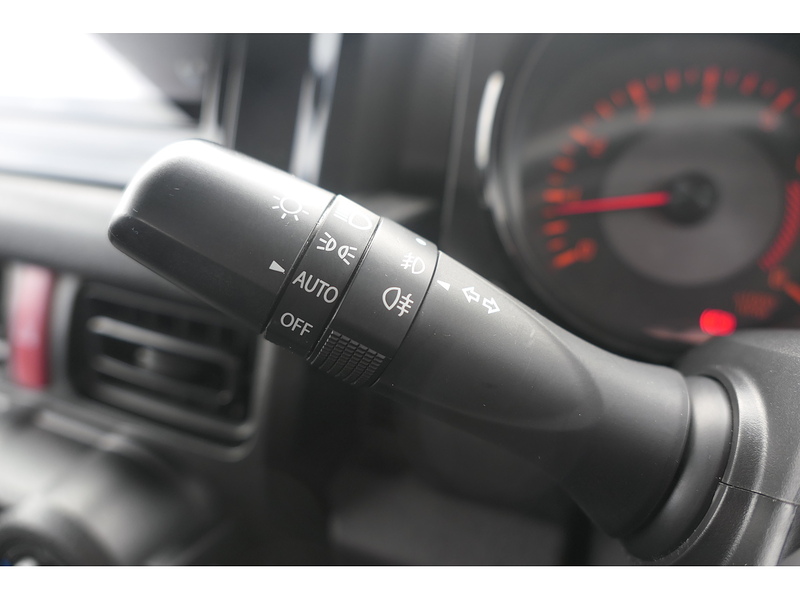 Suzuki 1.5 LCV 3dr Petrol Manual ALLGRIP Euro 6 (101 ps)