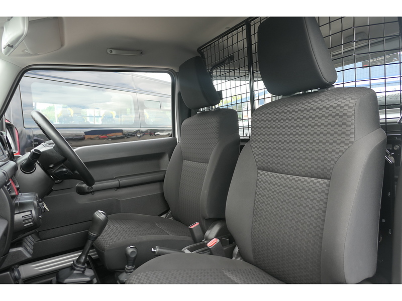 Suzuki 1.5 LCV 3dr Petrol Manual ALLGRIP Euro 6 (101 ps)