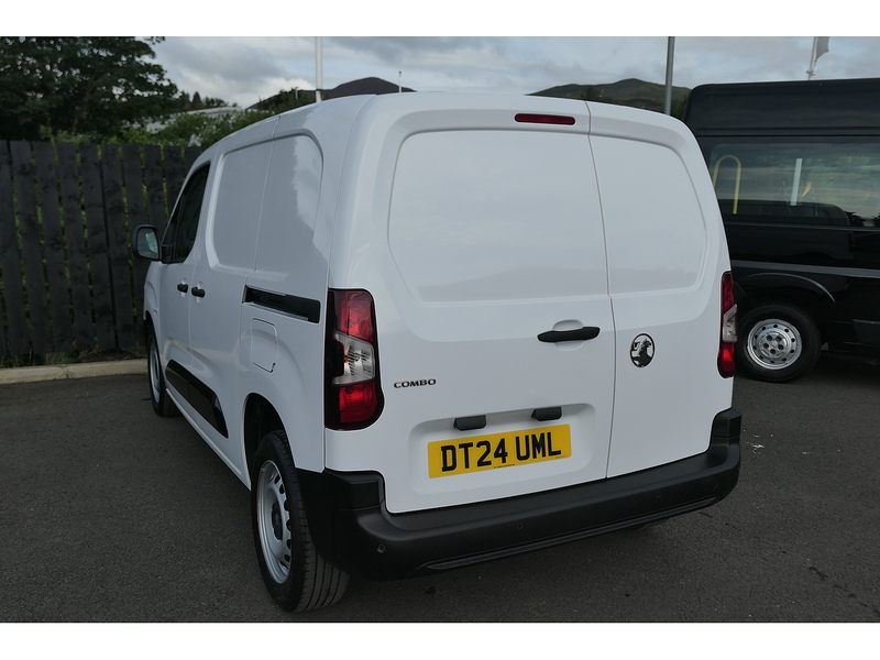 Vauxhall 1.5 Turbo D 2300 Prime Panel Van 5dr Diesel Manual SWB Euro 6 (s/s) (100 ps)