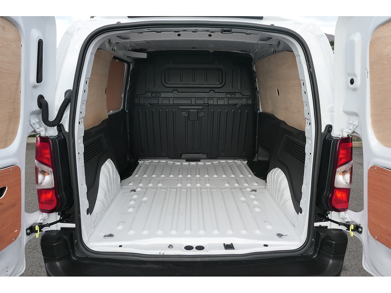 Vauxhall 1.5 Turbo D 2300 Prime Panel Van 5dr Diesel Manual SWB Euro 6 (s/s) (100 ps)