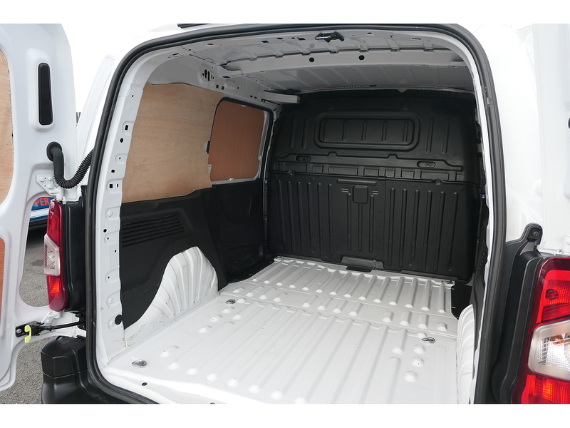 Vauxhall 1.5 Turbo D 2300 Prime Panel Van 5dr Diesel Manual SWB Euro 6 (s/s) (100 ps)