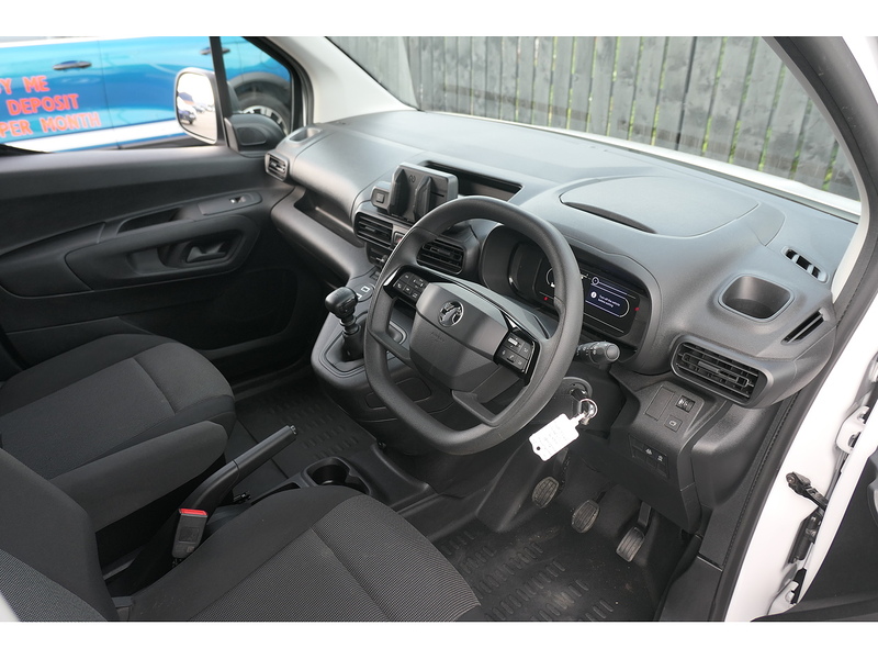 Vauxhall 1.5 Turbo D 2300 Prime Panel Van 5dr Diesel Manual SWB Euro 6 (s/s) (100 ps)