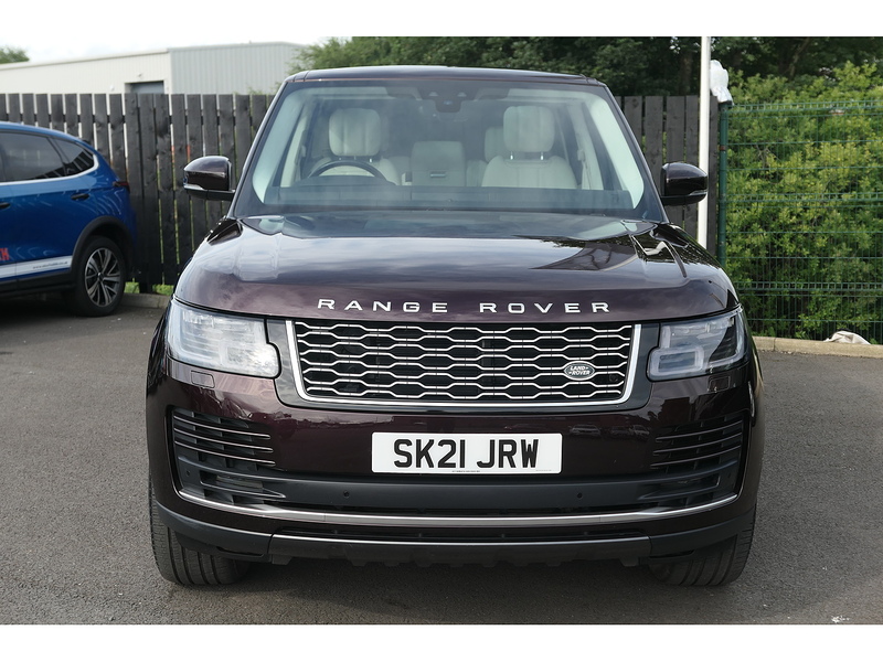 Land Rover 3.0 D300 MHEV Vogue SE SUV 5dr Diesel Auto 4WD Euro 6 (s/s) (300 ps)