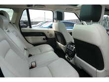 Land Rover Range Rover D300 MHEV Vogue SE 