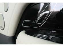 Land Rover Range Rover D300 MHEV Vogue SE 