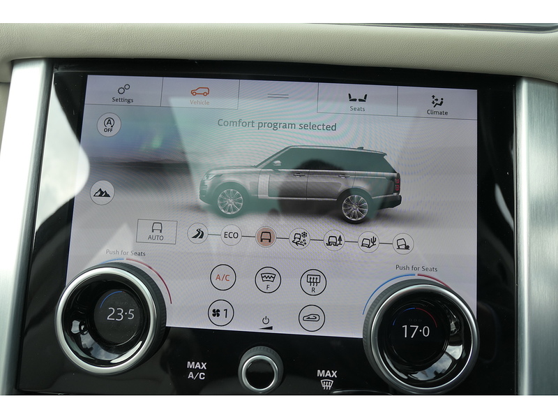 Land Rover 3.0 D300 MHEV Vogue SE SUV 5dr Diesel Auto 4WD Euro 6 (s/s) (300 ps)