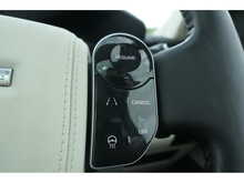 Land Rover Range Rover D300 MHEV Vogue SE 