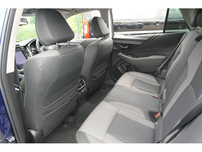 Subaru 2.5i Field Estate 5dr Petrol Lineartronic 4WD Euro 6 (s/s) (169 ps)