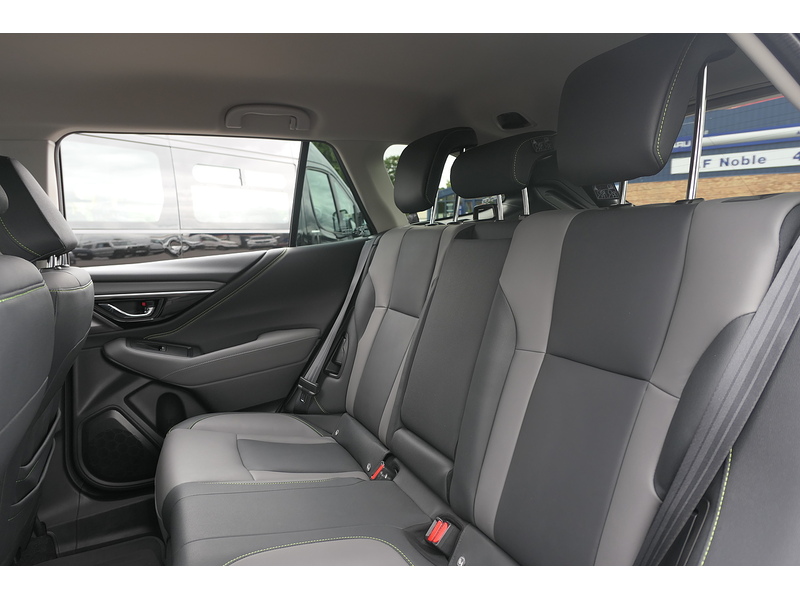 Subaru 2.5i Field Estate 5dr Petrol Lineartronic 4WD Euro 6 (s/s) (169 ps)