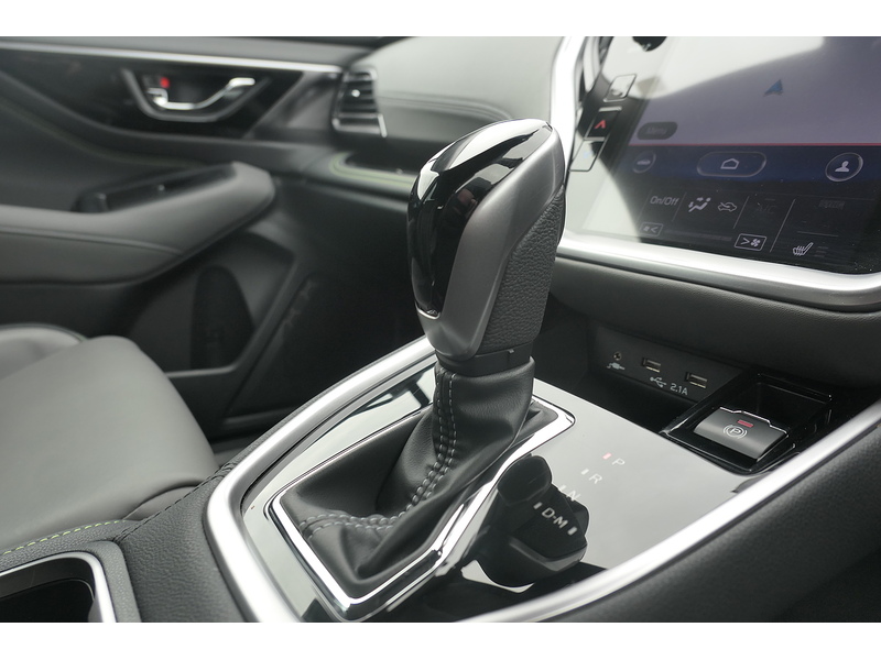 Subaru 2.5i Field Estate 5dr Petrol Lineartronic 4WD Euro 6 (s/s) (169 ps)