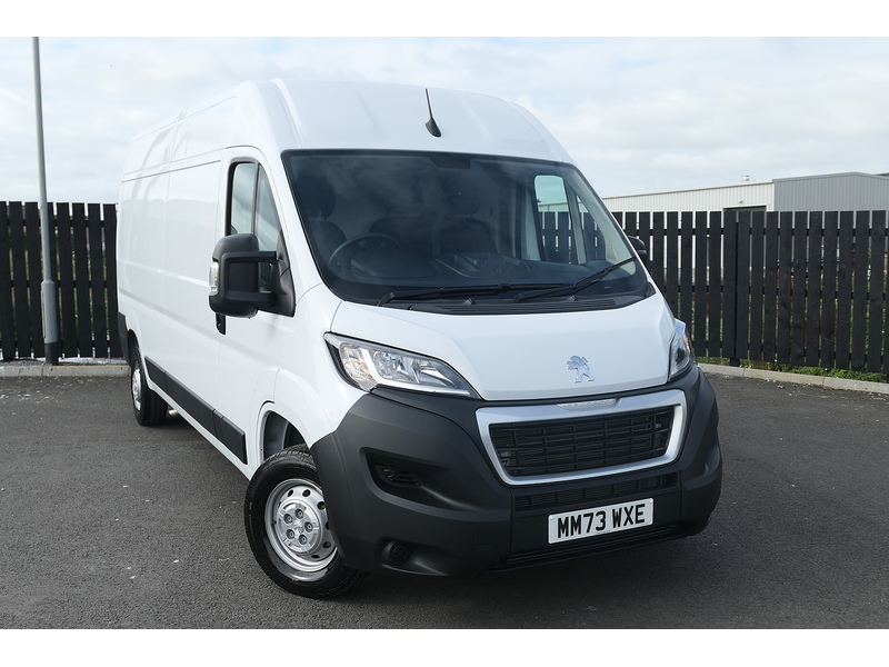 Peugeot 2.2 BlueHDi 335 Professional Premium + Panel Van 5dr Diesel Manual L3 High Roof Euro 6 (s/s) (140 ps)
