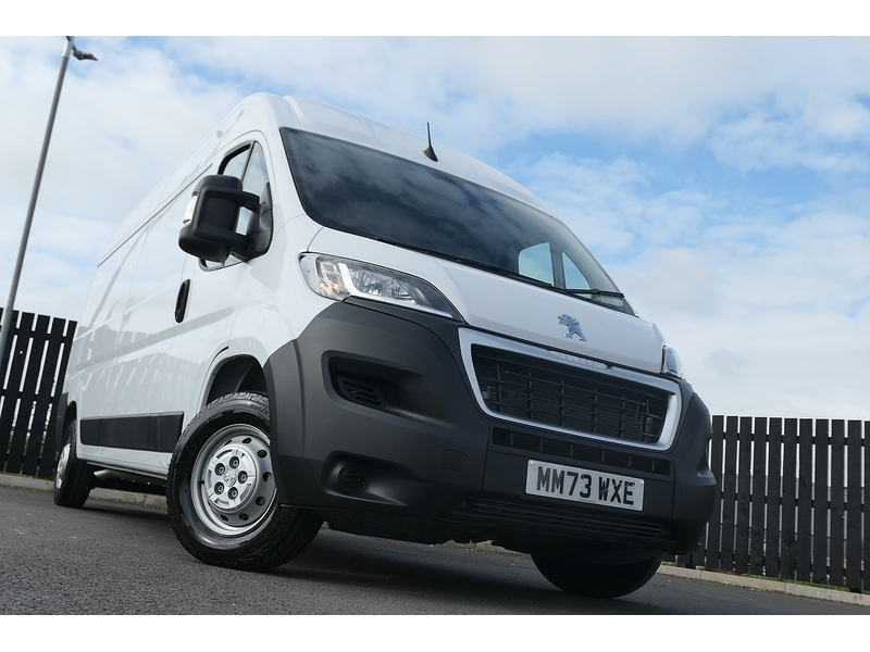 Peugeot 2.2 BlueHDi 335 Professional Premium + Panel Van 5dr Diesel Manual L3 High Roof Euro 6 (s/s) (140 ps)