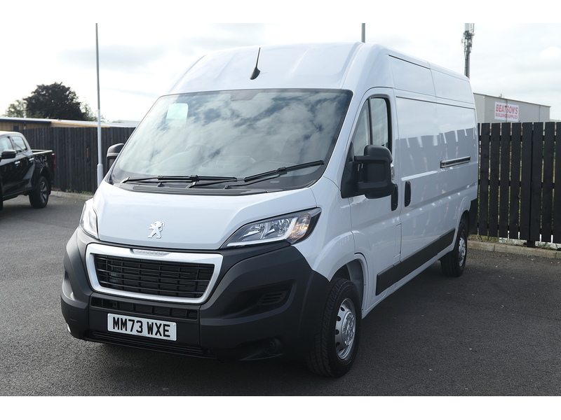 Peugeot 2.2 BlueHDi 335 Professional Premium + Panel Van 5dr Diesel Manual L3 High Roof Euro 6 (s/s) (140 ps)