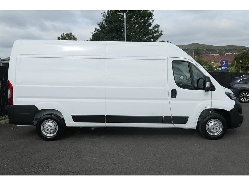 Peugeot 2.2 BlueHDi 335 Professional Premium + Panel Van 5dr Diesel Manual L3 High Roof Euro 6 (s/s) (140 ps)