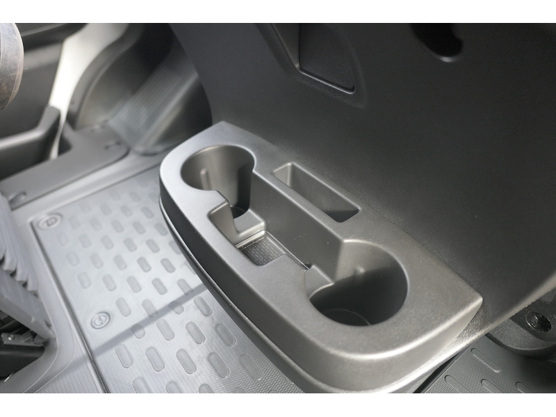 Peugeot 2.2 BlueHDi 335 Professional Premium + Panel Van 5dr Diesel Manual L3 High Roof Euro 6 (s/s) (140 ps)