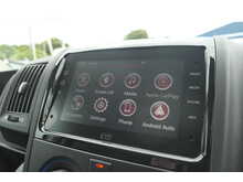 Peugeot Boxer BlueHDi 335 Professional Premium + 
