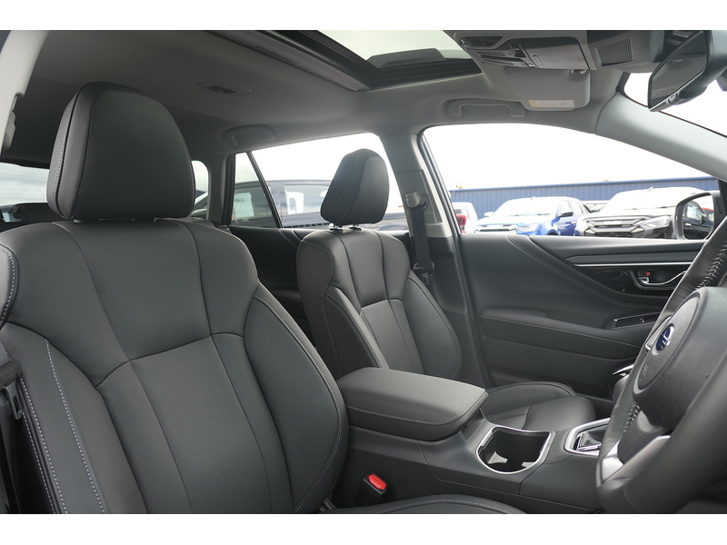 Subaru 2.5i Touring Estate 5dr Petrol Lineartronic 4WD Euro 6 (s/s) (169 ps)