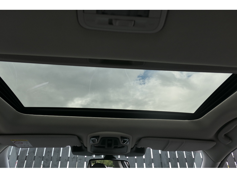 Subaru 2.5i Touring Estate 5dr Petrol Lineartronic 4WD Euro 6 (s/s) (169 ps)