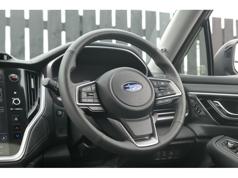 Subaru 2.5i Touring Estate 5dr Petrol Lineartronic 4WD Euro 6 (s/s) (169 ps)
