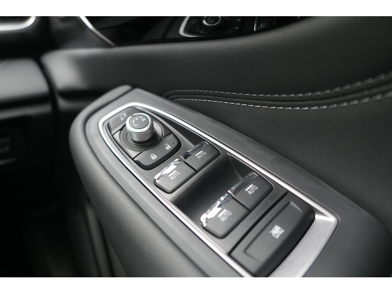 Subaru 2.5i Touring Estate 5dr Petrol Lineartronic 4WD Euro 6 (s/s) (169 ps)