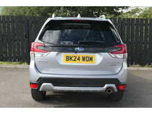 Subaru Forester i e-Boxer XE Premium 