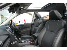 Subaru Forester i e-Boxer XE Premium 